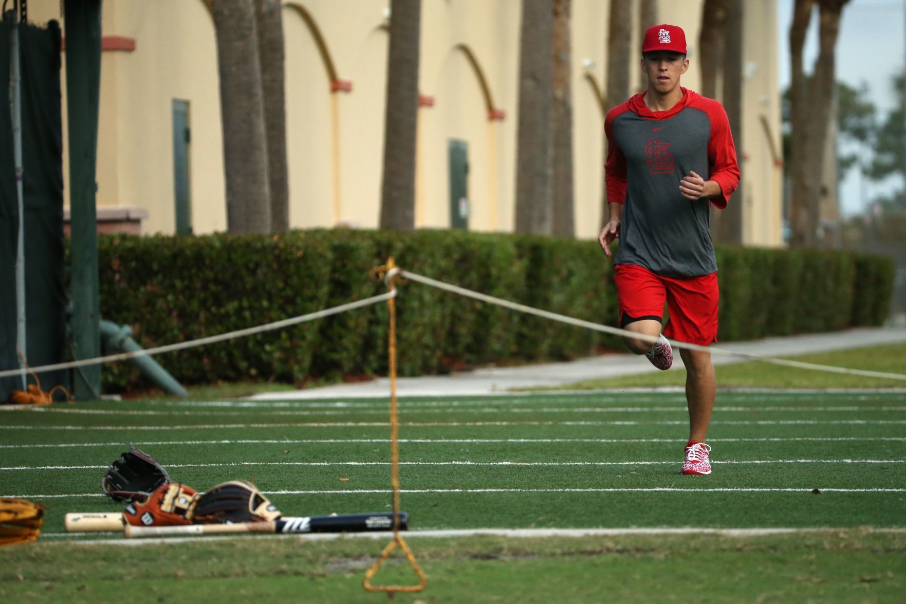 Rain shows during Saturday workout at Spring Training